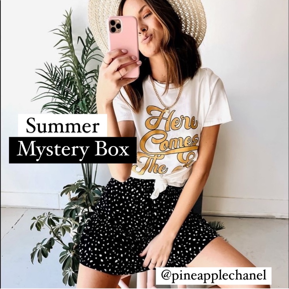 SUMMER MYSTERY BOX • 5 PIECES
